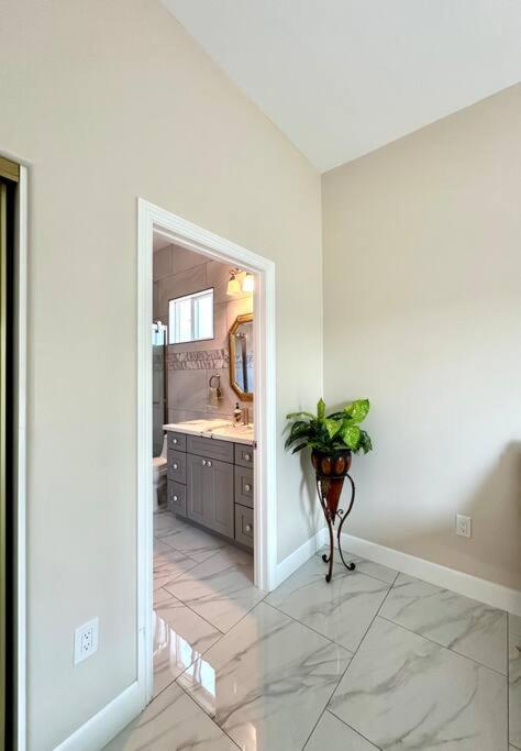 New Renovated House In Little Saigon Villa Midway City Kültér fotó
