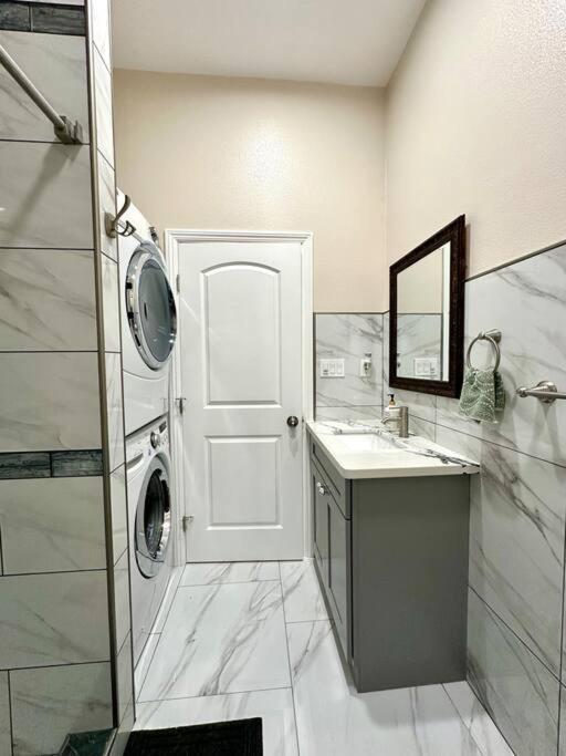 New Renovated House In Little Saigon Villa Midway City Kültér fotó